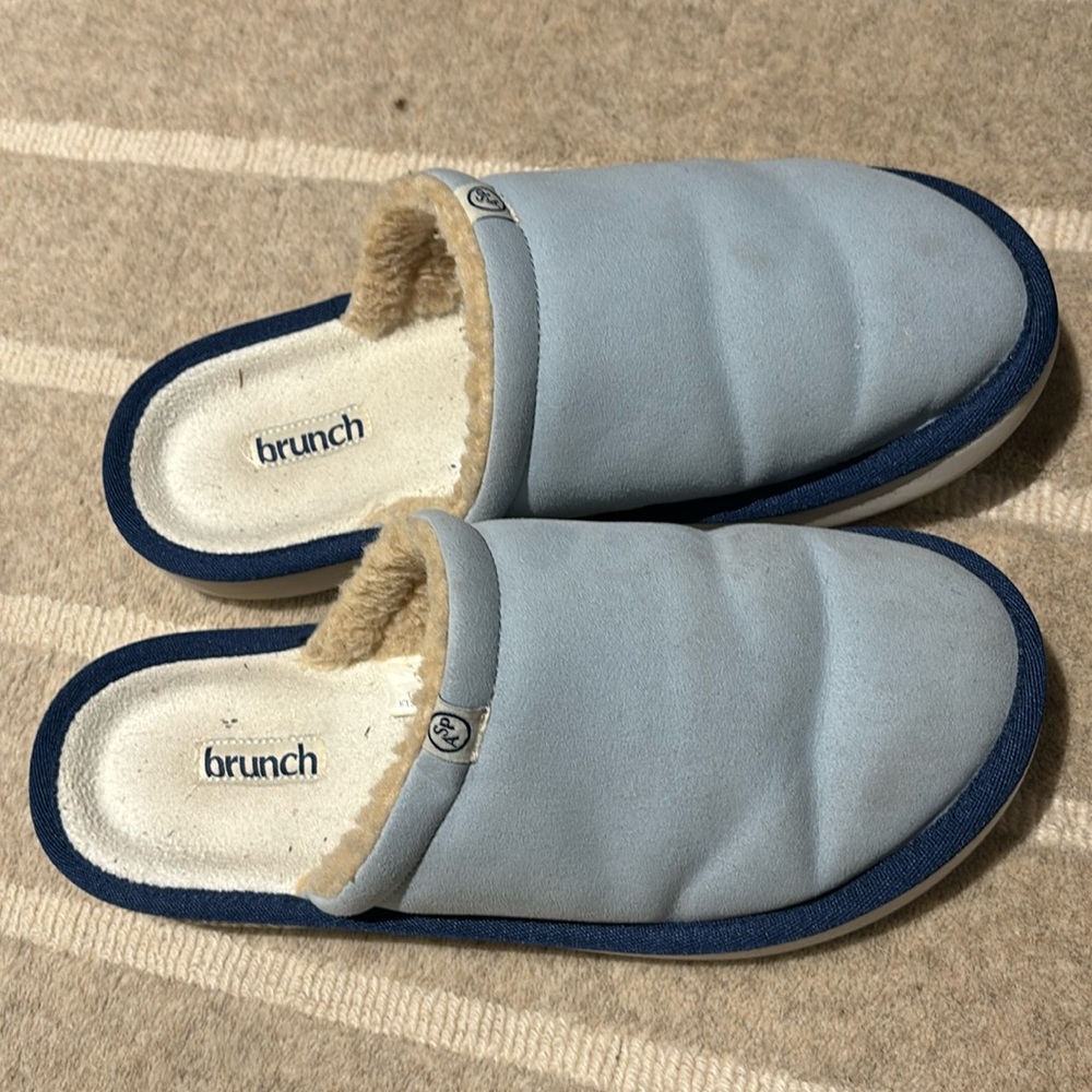 Slippers